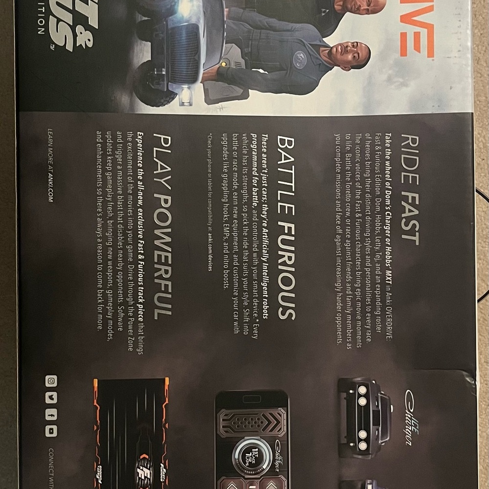 Anki Overdrive Racing Set - Picture 2 of 3